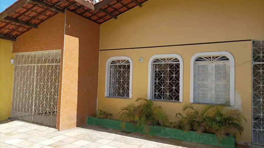 Foto 1 de Casa com 4 Quartos à venda, 190m² em Papicu, Fortaleza