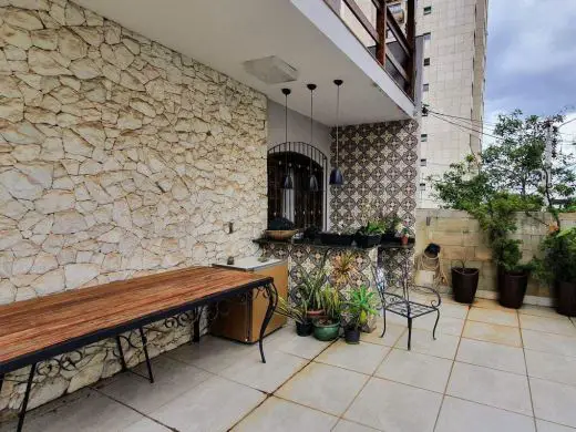 Foto 1 de Casa com 8 Quartos à venda, 350m² em Santo Antônio, Belo Horizonte