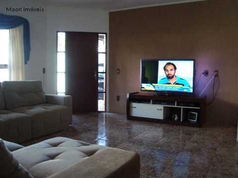 Foto 2 de Casa de Condomínio com 3 Quartos à venda, 147m² em Parque Valinhos, Valinhos