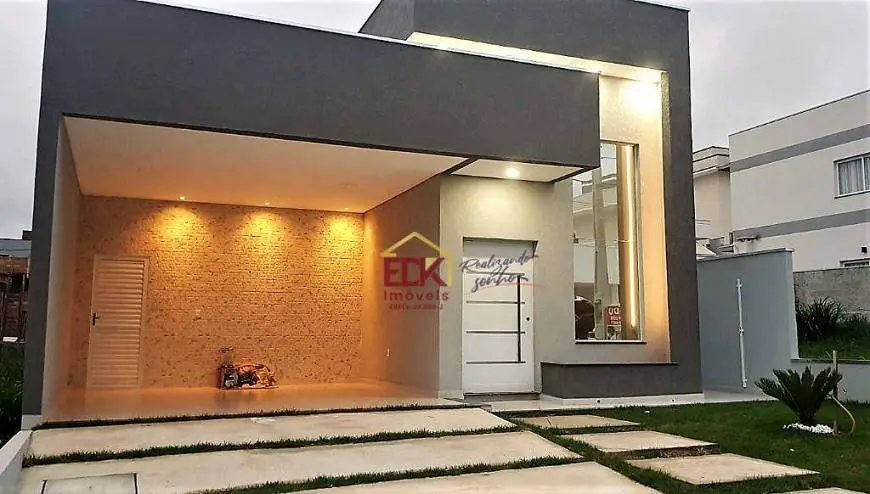 Foto 1 de Casa de Condomínio com 3 Quartos à venda, 140m² em Sao Joao, Jacareí