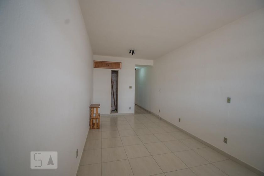 Foto 1 de Apartamento com 1 Quarto para alugar, 34m² em Centro, Campinas