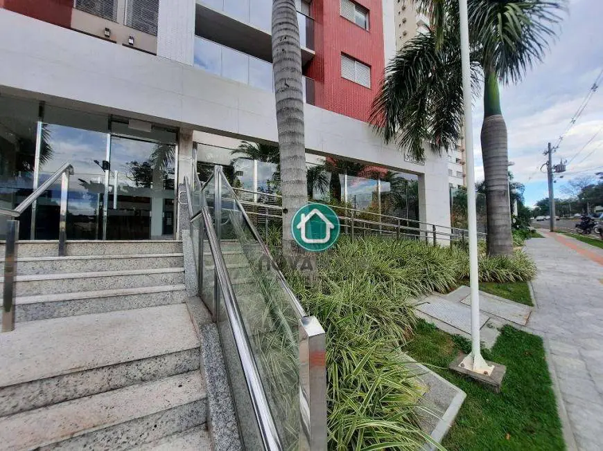 Foto 3 de Apartamento com 3 Quartos à venda, 136m² em Jardim dos Estados, Campo Grande