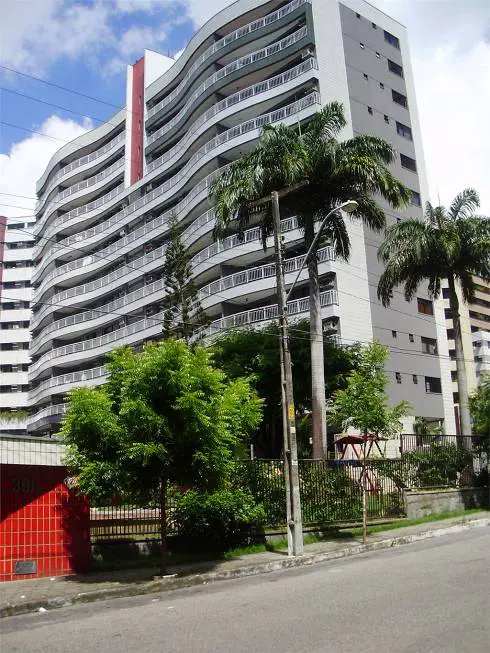 Foto 1 de Apartamento com 3 Quartos para alugar, 120m² em Meireles, Fortaleza