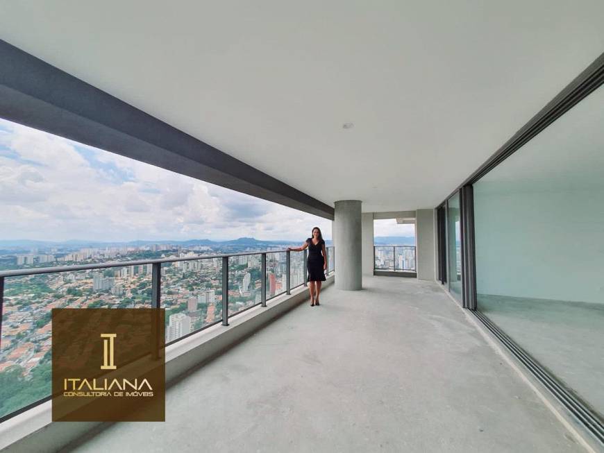 Foto 1 de Apartamento com 4 Quartos à venda, 275m² em Vila Madalena, São Paulo