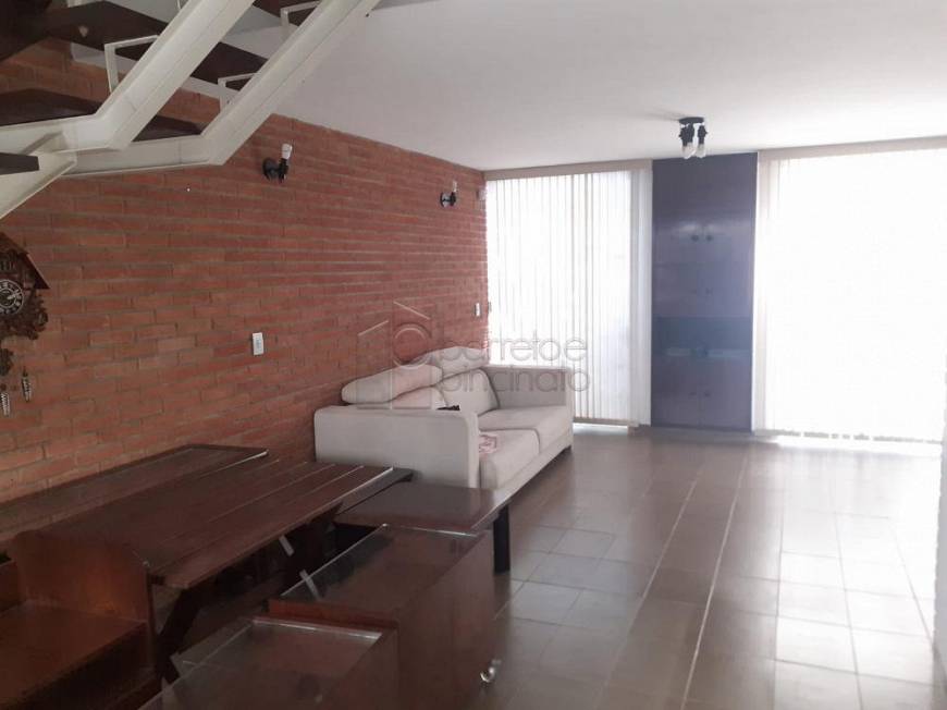 Foto 1 de Casa com 1 Quarto para alugar, 244m² em Parque do Colégio, Jundiaí