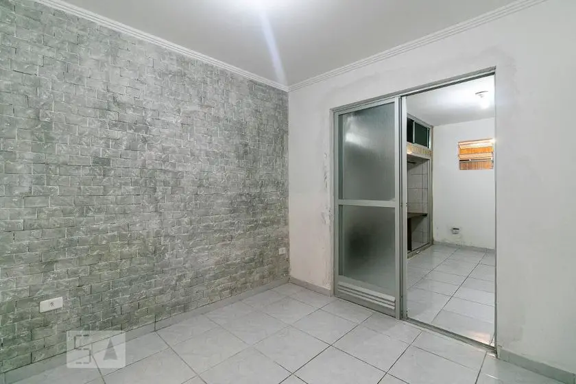 Foto 1 de Casa com 2 Quartos para alugar, 70m² em Vila Matilde, São Paulo