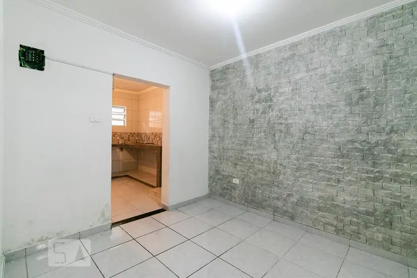 Foto 3 de Casa com 2 Quartos para alugar, 70m² em Vila Matilde, São Paulo