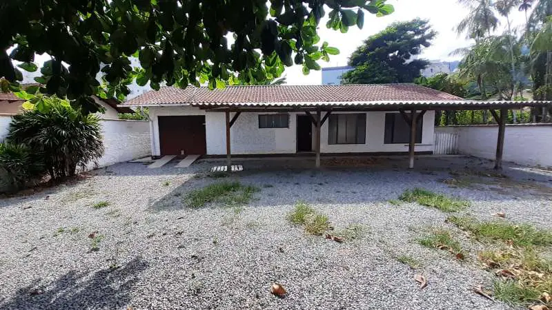 Foto 1 de Casa com 3 Quartos à venda, 95m² em Barra do Rio Molha, Jaraguá do Sul