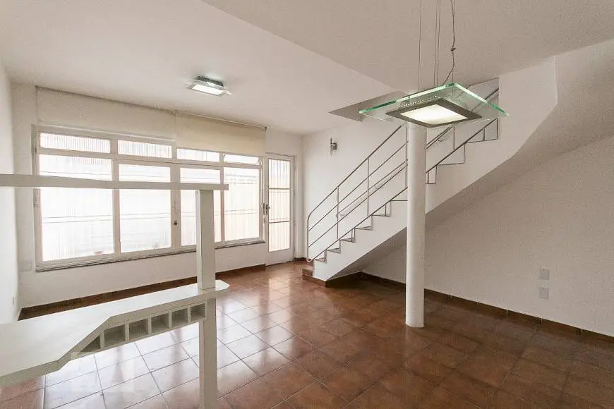 Foto 1 de Casa com 3 Quartos para alugar, 163m² em Vila Mariana, São Paulo
