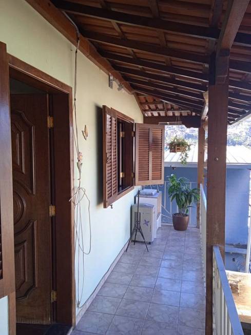 Foto 1 de Casa com 3 Quartos à venda, 150m² em Vila Padre Valeriano, Nova Lima