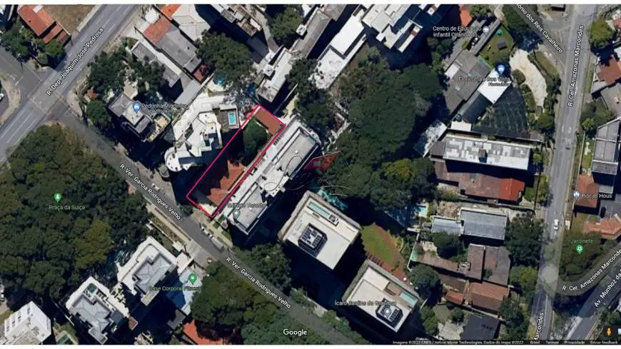 Foto 1 de Lote/Terreno à venda, 577m² em Cabral, Curitiba