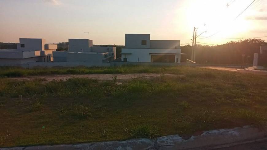 Foto 1 de Lote/Terreno à venda, 353m² em Residencial Lagos D Icaraí , Salto