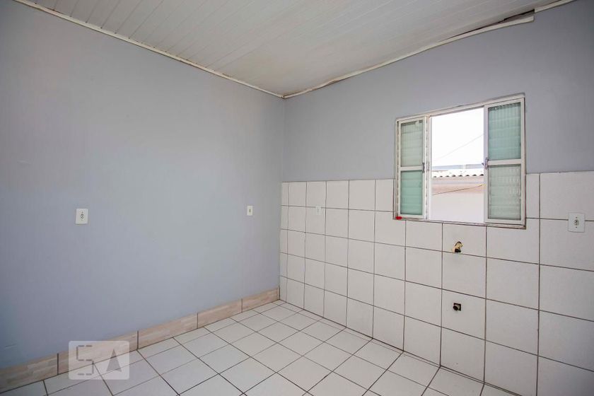 Foto 1 de Apartamento com 1 Quarto para alugar, 30m² em Rubem Berta, Porto Alegre