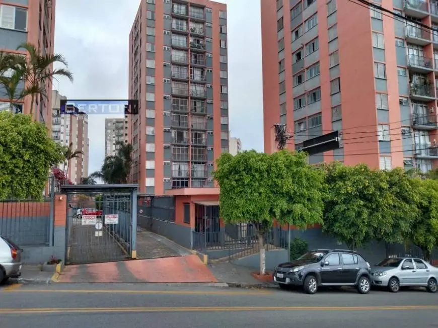 Foto 1 de Apartamento com 2 Quartos à venda, 58m² em Taboão, Diadema