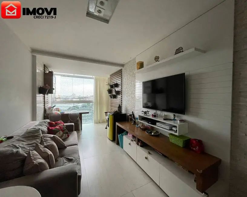 Foto 3 de Apartamento com 3 Quartos à venda, 110m² em Barro Vermelho, Vitória