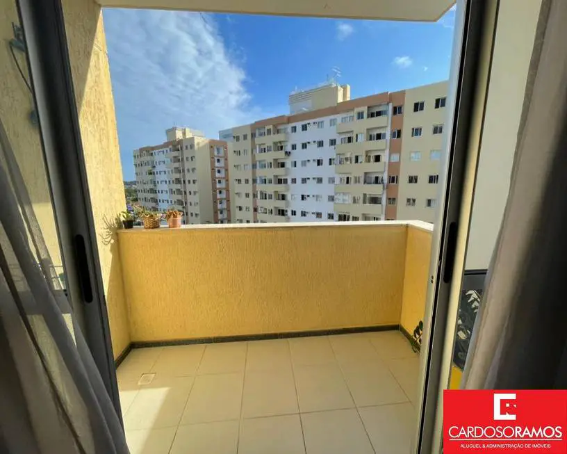 Foto 3 de Apartamento com 3 Quartos à venda, 78m² em Estrada do Coco, Lauro de Freitas