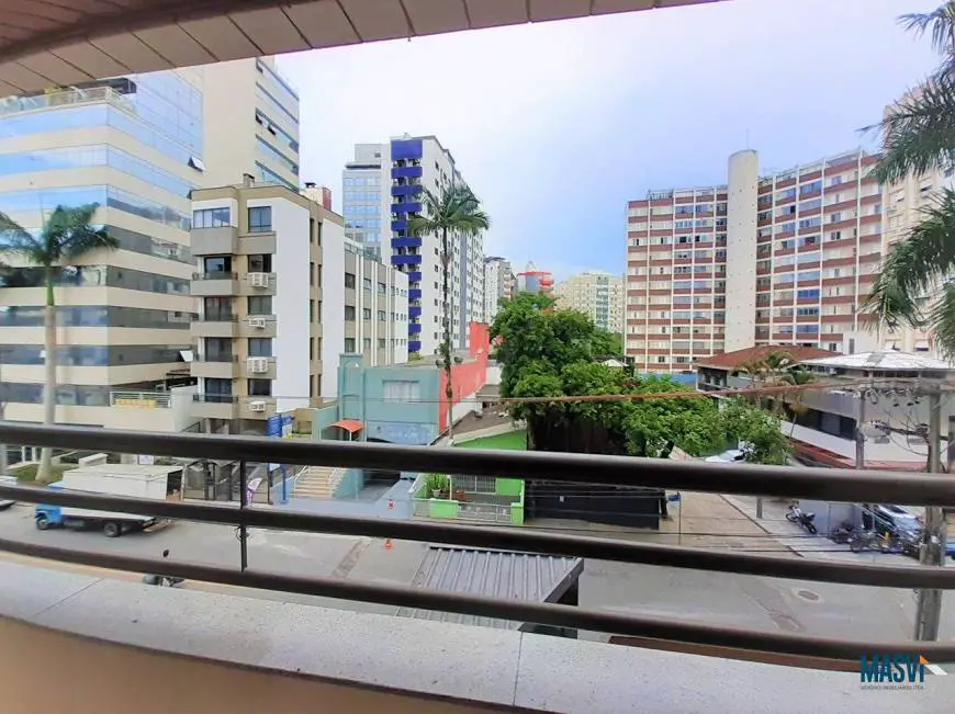 Foto 2 de Apartamento com 5 Quartos à venda, 139m² em Centro, Florianópolis