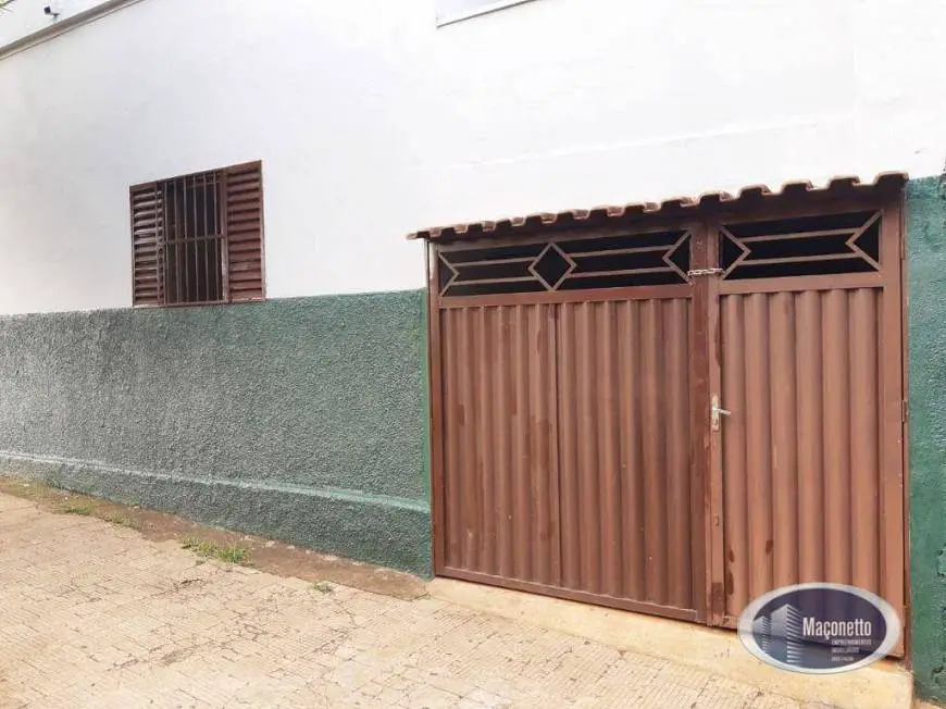 Foto 1 de Casa com 2 Quartos para alugar, 93m² em Vila Tibério, Ribeirão Preto