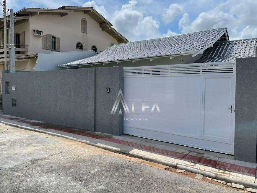 Foto 1 de Casa com 3 Quartos à venda, 154m² em Barra do Rio, Itajaí