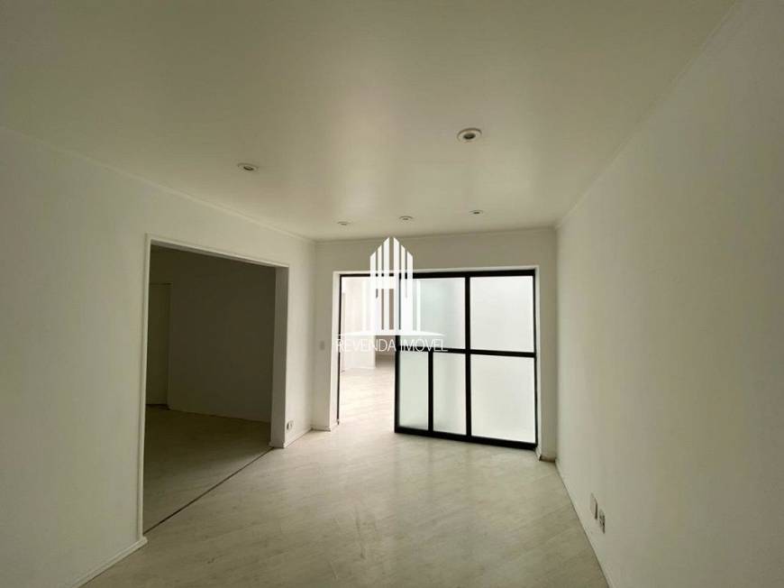 Foto 1 de Casa com 3 Quartos para alugar, 200m² em Cerqueira César, São Paulo