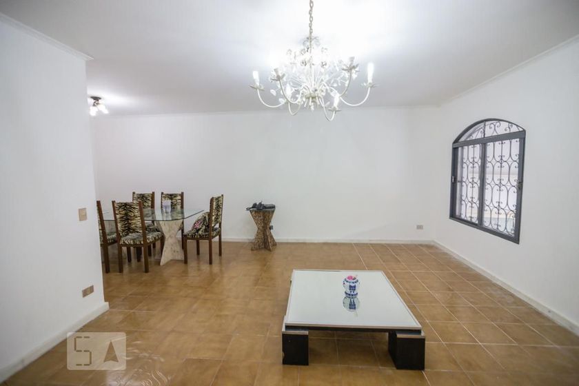 Foto 2 de Casa com 4 Quartos para alugar, 250m² em Butantã, São Paulo