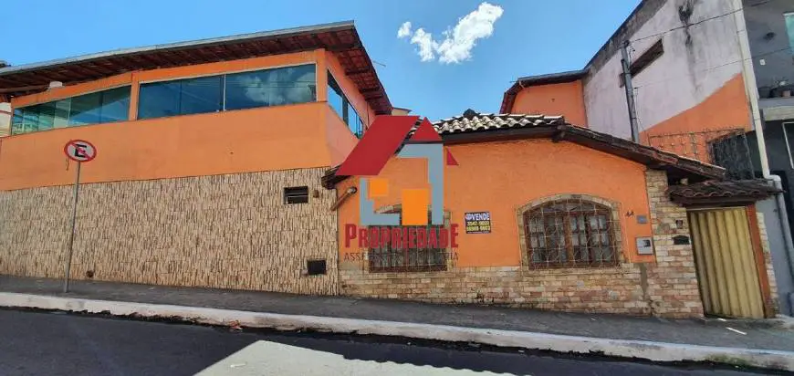 Foto 1 de Casa com 4 Quartos à venda, 320m² em Cascalho, Nova Lima