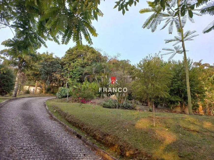 Foto 1 de Chácara com 3 Quartos à venda, 270m² em Parque Valinhos, Valinhos