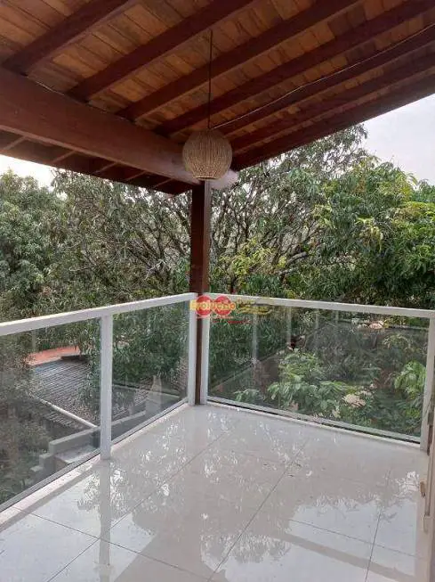 Foto 4 de Chácara com 4 Quartos à venda, 300m² em Parque Valinhos, Valinhos