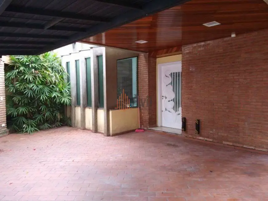 Foto 1 de Sobrado com 4 Quartos para alugar, 325m² em Jardim Anália Franco, São Paulo