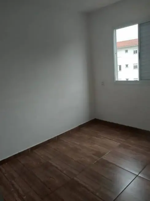 Foto 2 de Apartamento com 2 Quartos para alugar, 45m² em Itaim Paulista, São Paulo