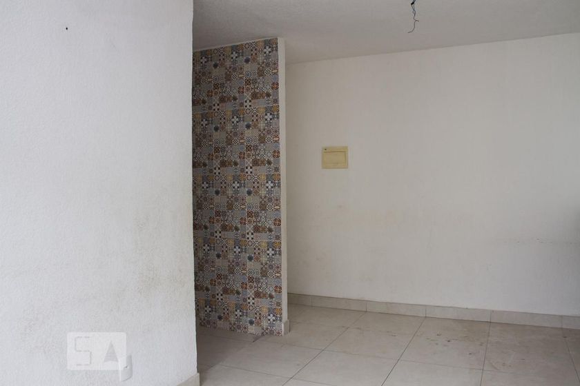 Foto 3 de Apartamento com 2 Quartos para alugar, 44m² em Piedade, Rio de Janeiro
