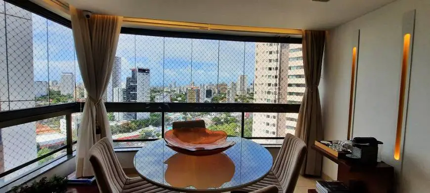 Foto 4 de Apartamento com 3 Quartos à venda, 135m² em Espinheiro, Recife