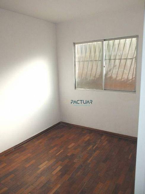 Foto 3 de Apartamento com 3 Quartos para alugar, 70m² em Estoril, Belo Horizonte