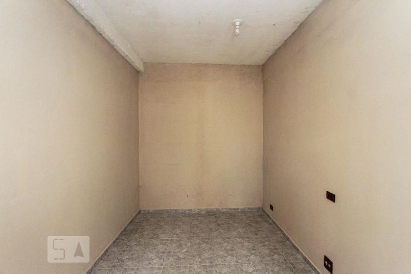 Foto 1 de Casa com 1 Quarto para alugar, 60m² em Vila California, São Paulo
