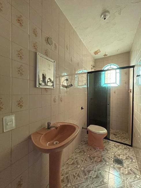 Foto 5 de Casa com 2 Quartos para alugar, 90m² em Diamante, Belo Horizonte