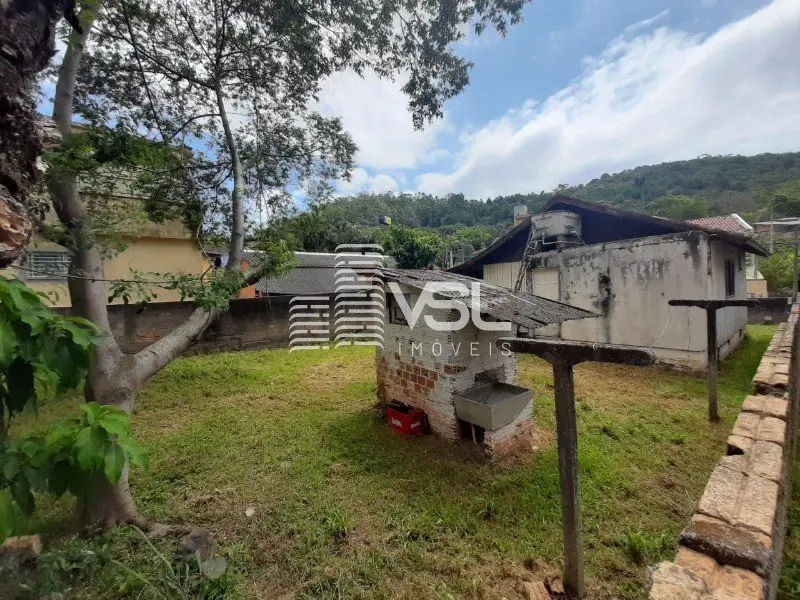 Foto 3 de Casa com 2 Quartos à venda, 360m² em Monte Verde, Florianópolis