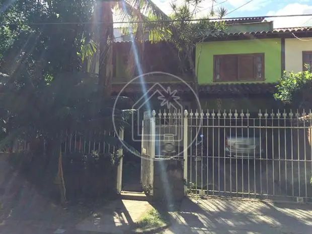 Foto 1 de Casa com 3 Quartos à venda, 200m² em Itacoatiara, Niterói