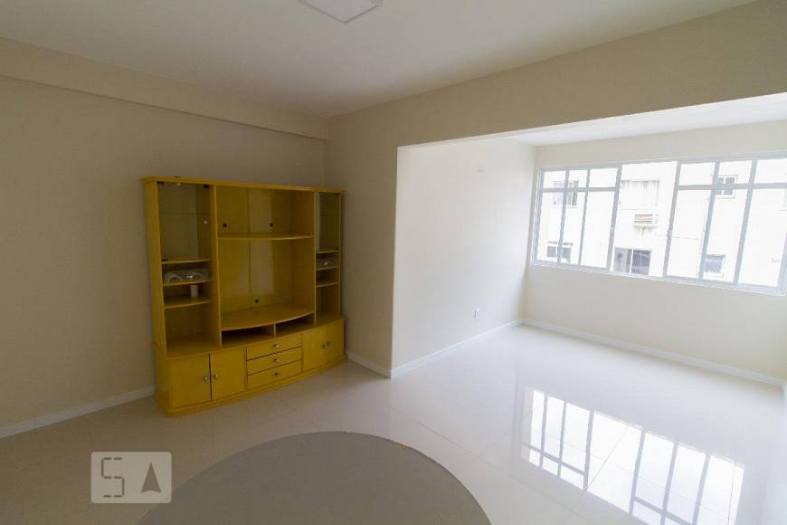 Foto 1 de Apartamento com 1 Quarto para alugar, 57m² em Centro, Florianópolis