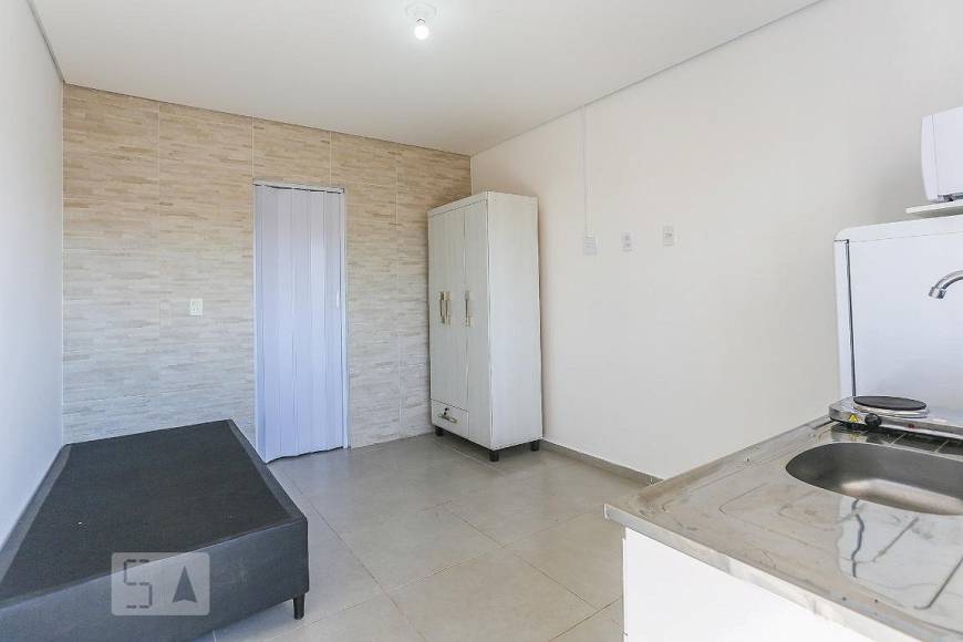 Foto 1 de Apartamento com 1 Quarto para alugar, 15m² em Jardim Ester Yolanda, São Paulo
