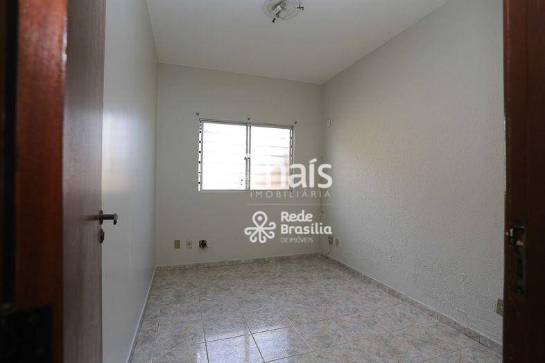 Foto 5 de Apartamento com 1 Quarto para alugar, 35m² em Quadras Econômicas Lúcio Costa, Guará