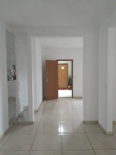 Foto 1 de Apartamento com 2 Quartos à venda, 85m² em São Caetano, Luziânia