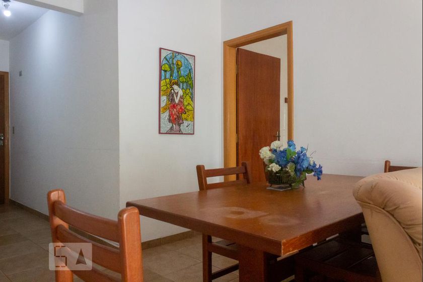 Foto 4 de Apartamento com 2 Quartos para alugar, 120m² em Vila Tupi, Praia Grande