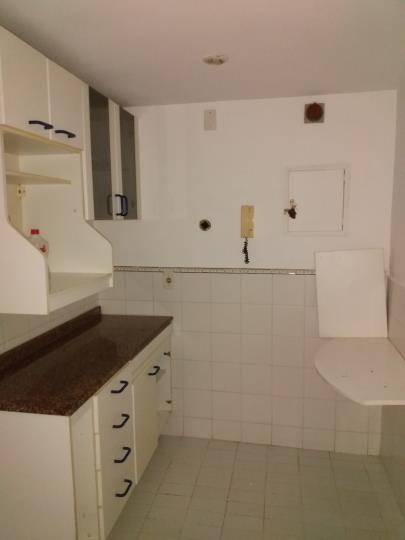Foto 3 de Apartamento com 3 Quartos para alugar, 90m² em Botafogo, Rio de Janeiro