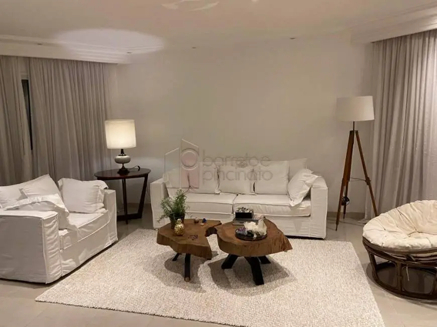 Foto 1 de Apartamento com 3 Quartos à venda, 194m² em Chácara Urbana, Jundiaí