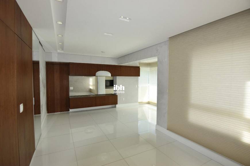 Foto 2 de Apartamento com 3 Quartos para alugar, 93m² em Vila da Serra, Nova Lima