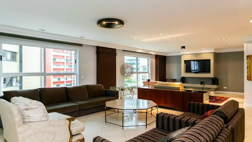 Foto 1 de Apartamento com 4 Quartos à venda, 297m² em Batel, Curitiba