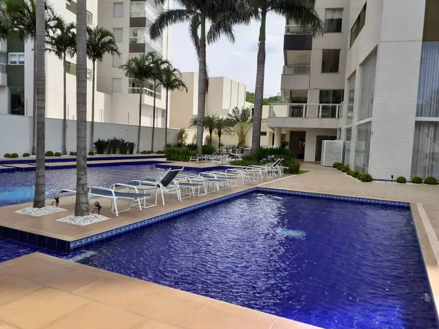 Foto 1 de Apartamento com 4 Quartos à venda, 234m² em Zona 02, Maringá