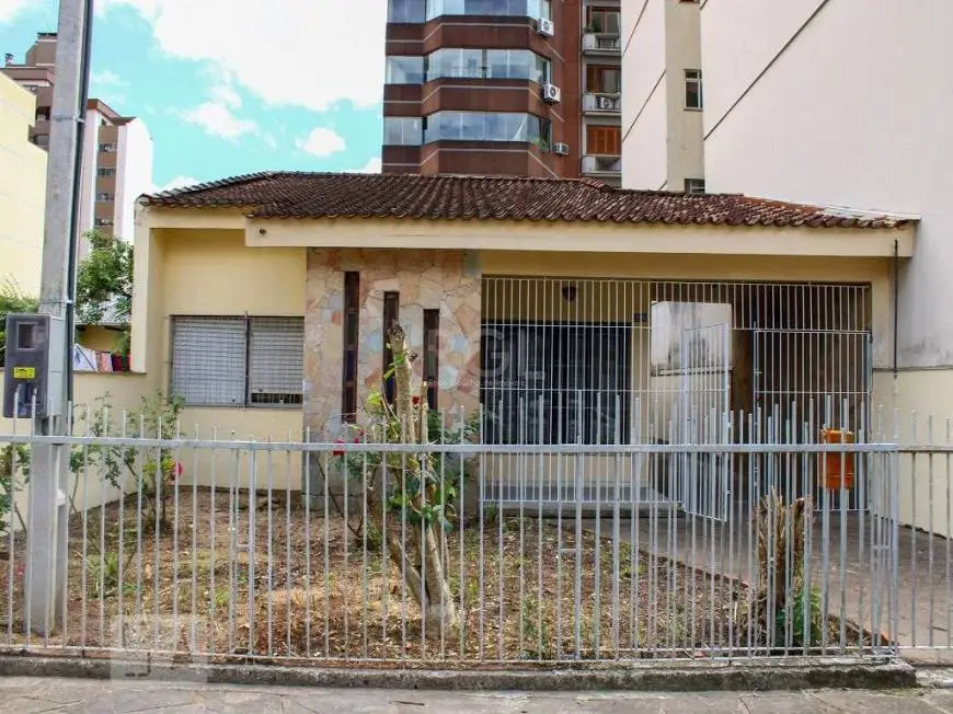 Foto 1 de Casa com 4 Quartos à venda, 230m² em Centro, Canoas