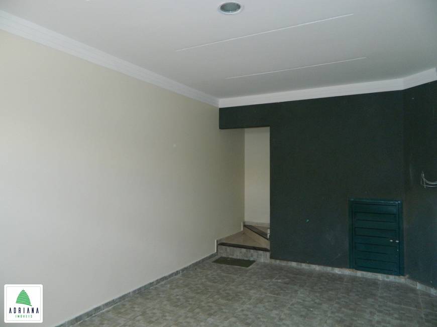 Foto 3 de Casa com 4 Quartos para alugar, 115m² em Setor Central, Anápolis