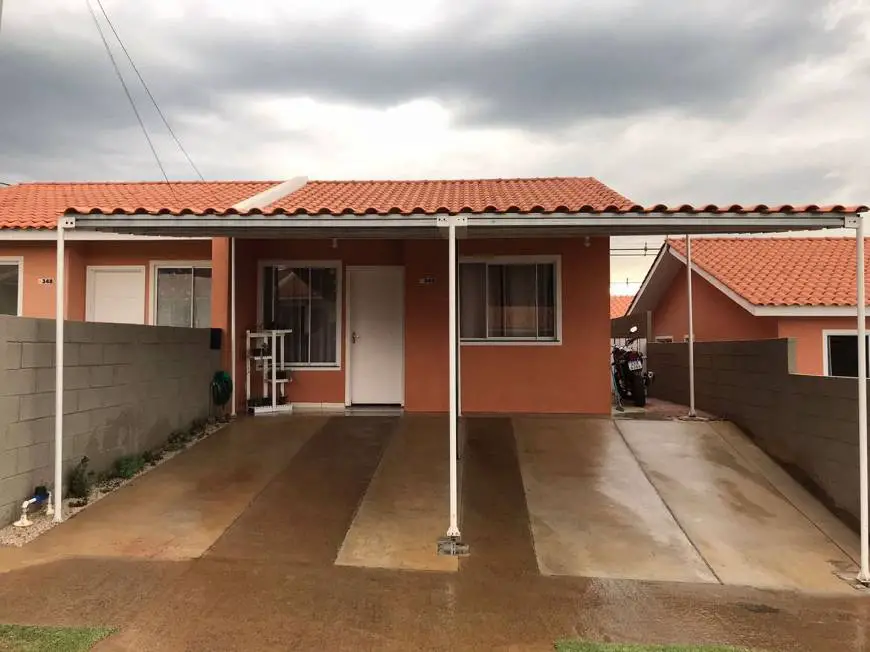 Foto 1 de Casa de Condomínio com 2 Quartos à venda, 47m² em Chapada, Ponta Grossa
